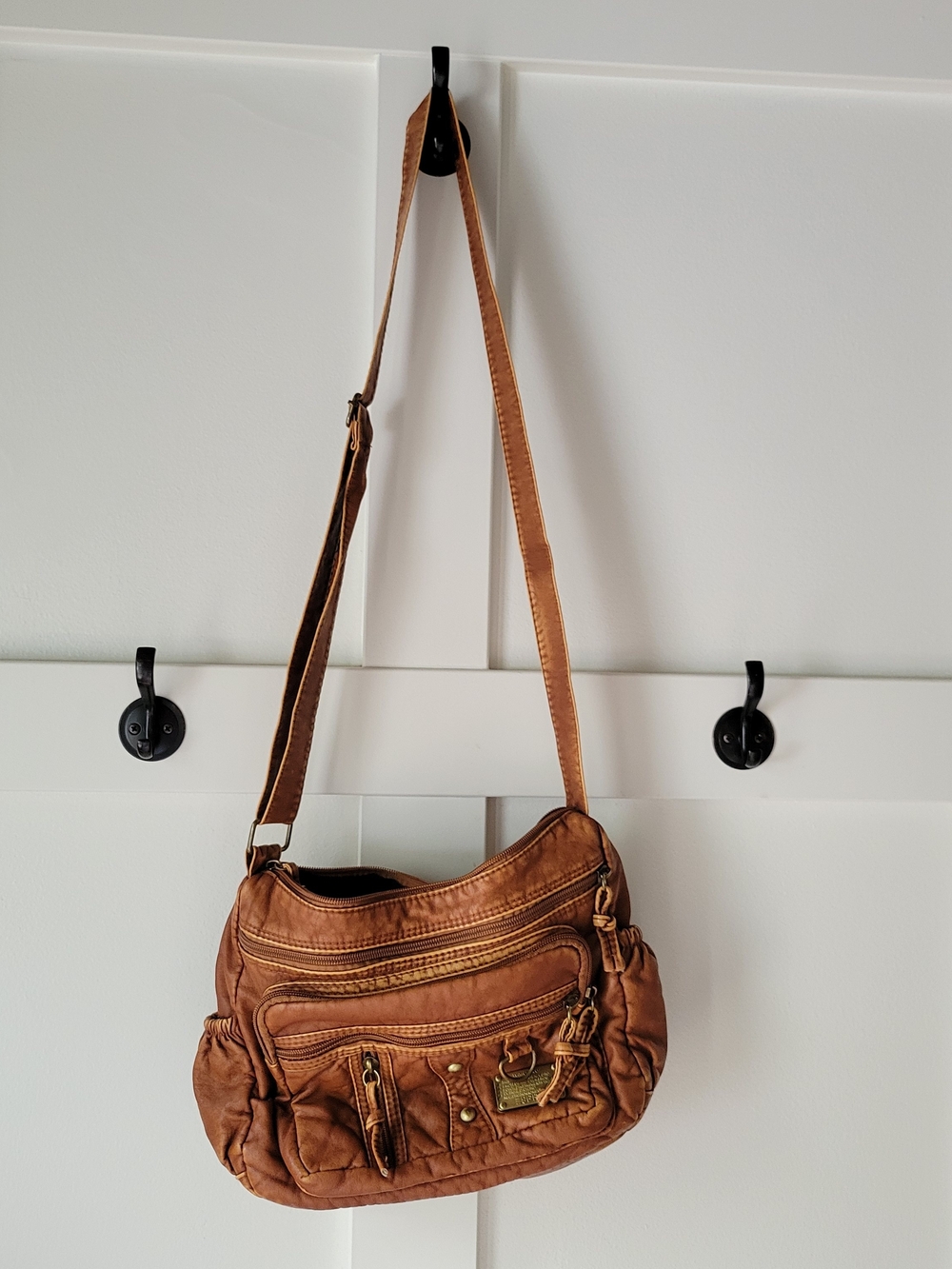 ESPRIT Brown Faux Leather Crossbody Purse with Adjustable Shoulder Strap